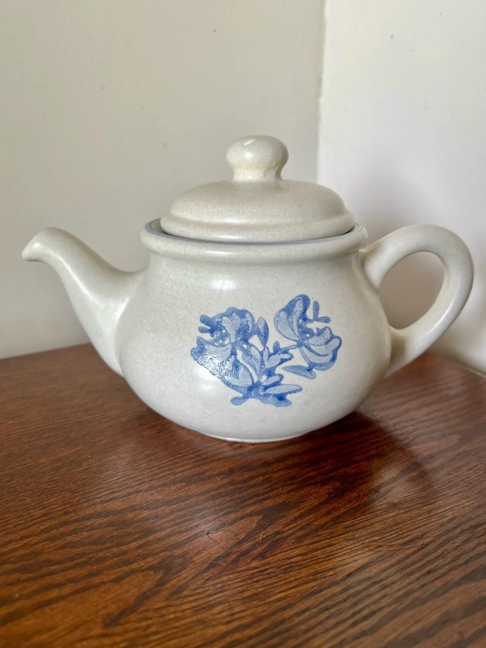 PFALTZGRAFF YORKTOWNE VINTAGE TEA POT MINI